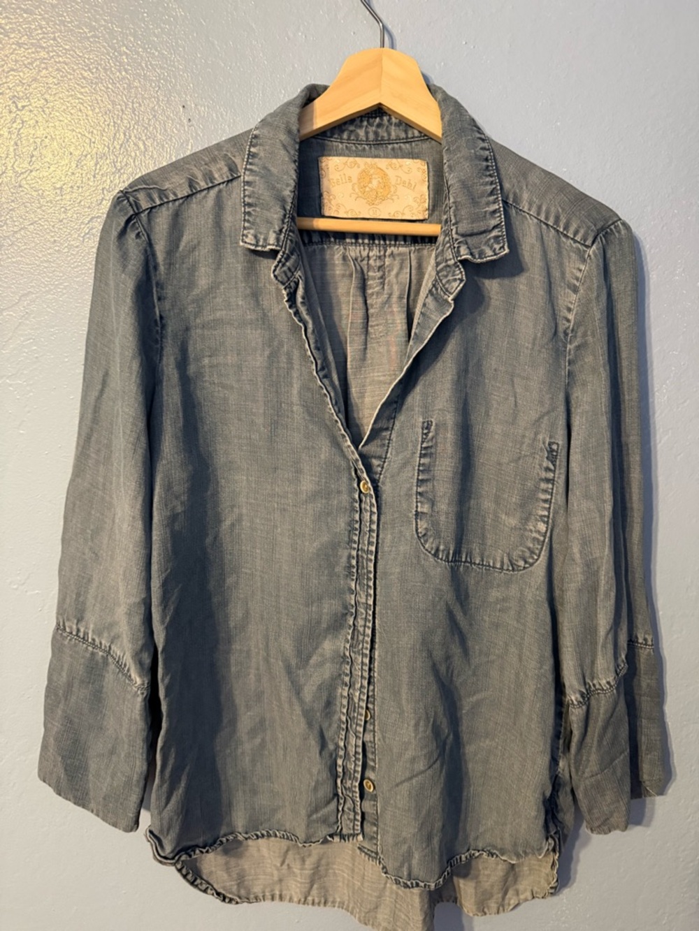 Bella Dahl Washed Grey Button-Front Shirt - Casual Lightweight